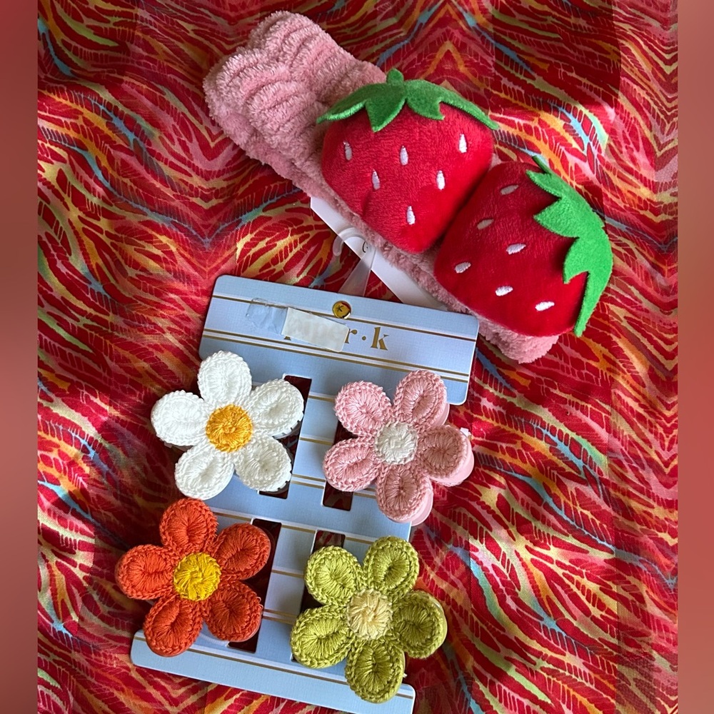 New Piper K Colorful Crochet Flower Hair Clips and Strawberry Headband
